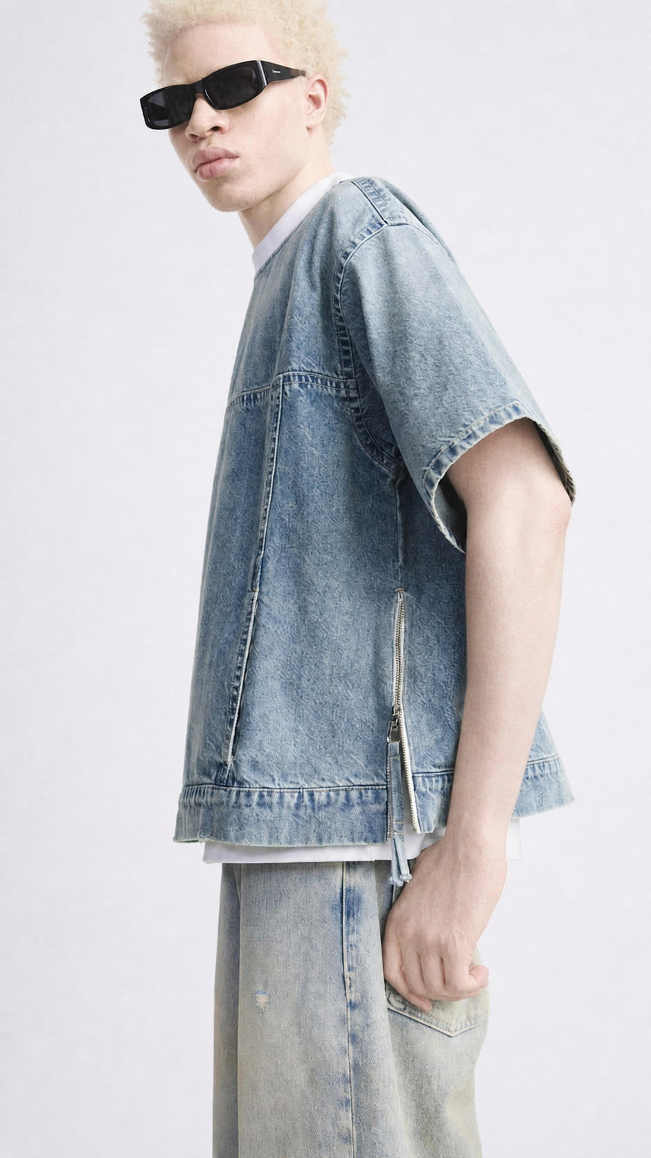 Denim T-shirt .
