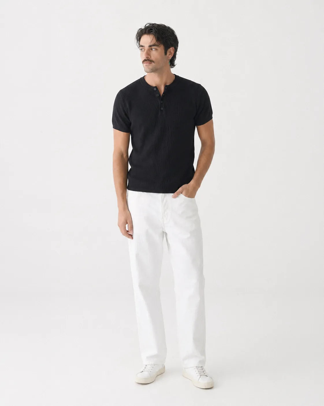SORT SLEEVE HENLY 1